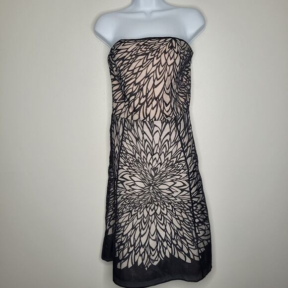 White House Black Market abstract flower outlined print structured bodice 10 - Picture 1 of 10